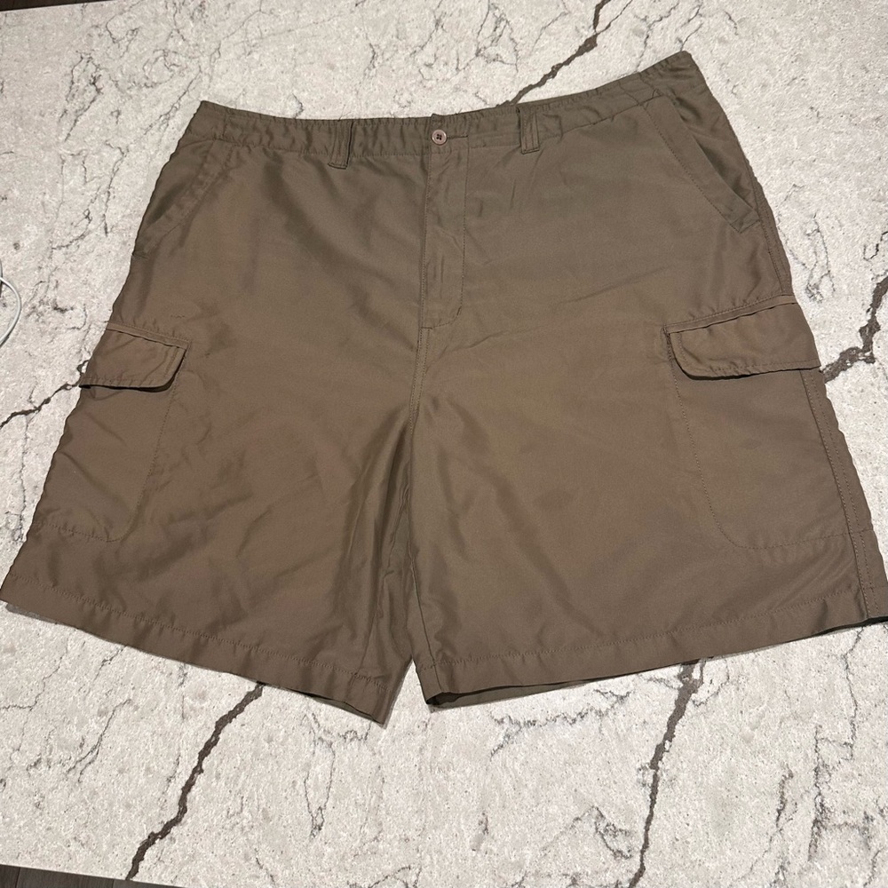 Quiksilver Size 42 Brown Cargo Shorts Comfy Casual Everyday Streetwear Surf